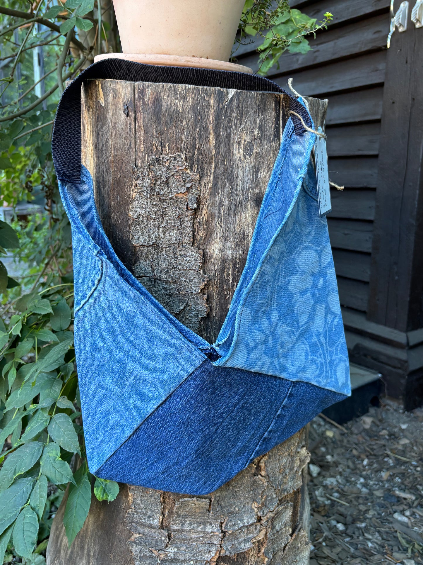 Carry On: Crosscut Indigo